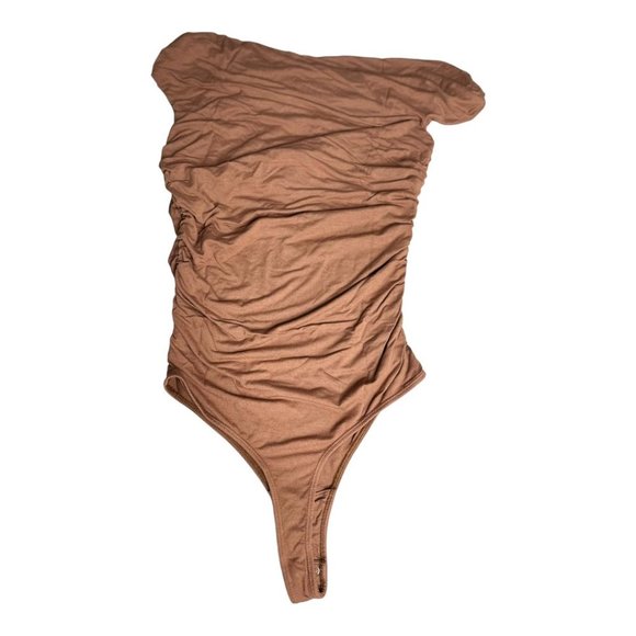 Nwt Agolde Hilma Twist Sleeve Bodysuit / beige - Picture 4 of 5